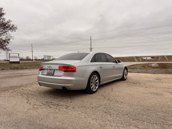 2013 Audi A8 L 3.0T Quattro 4D Sedan