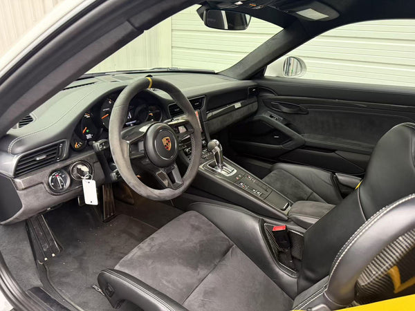 2018 Porsche 911 GT2 RS 2D Coupe