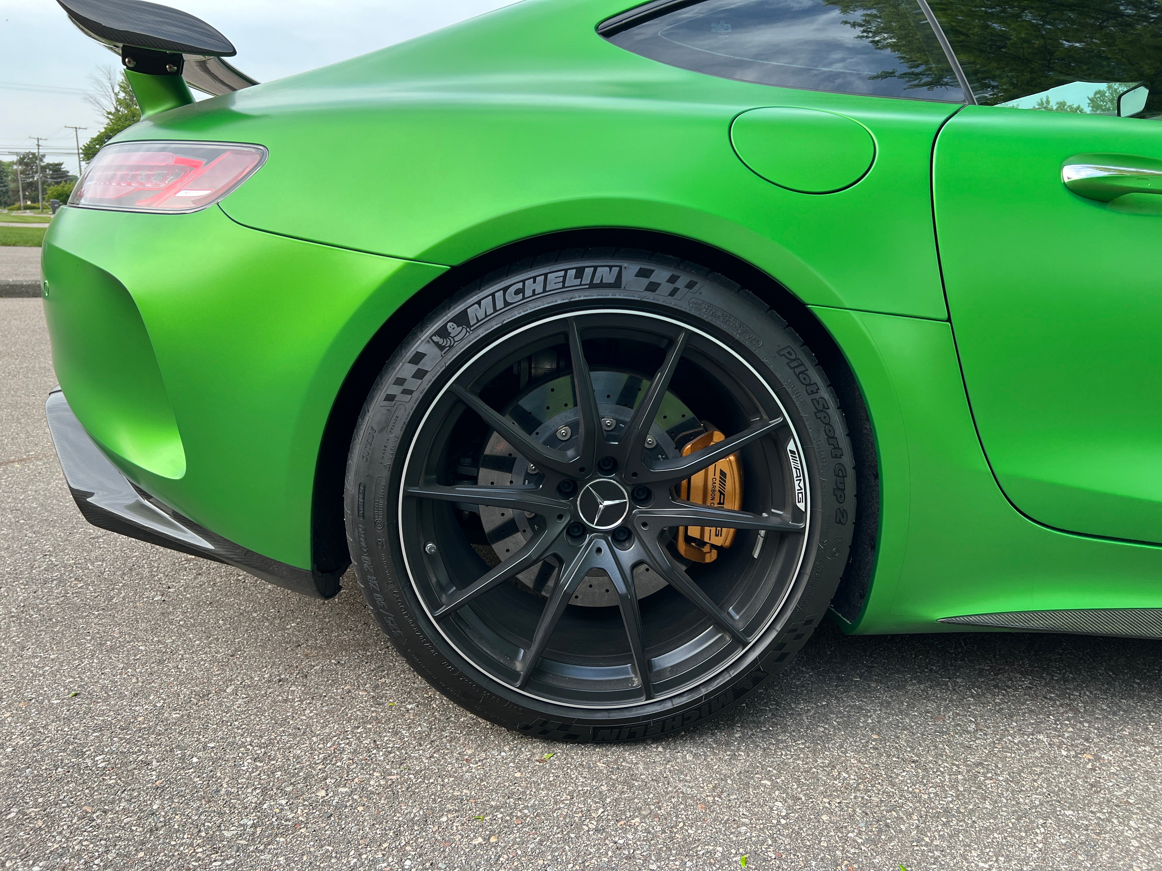 2018 Mercedes-Benz AMG GT R 2D Coupe