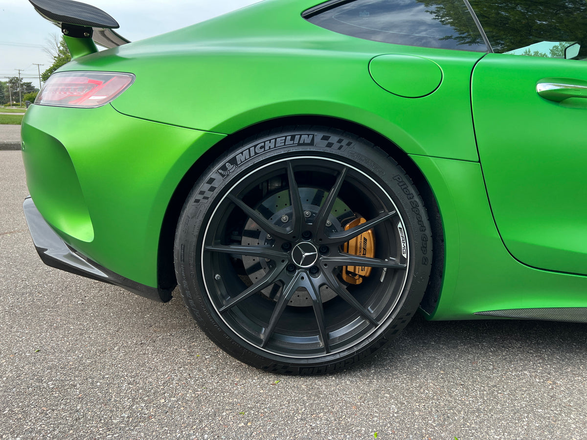 2018 Mercedes-Benz AMG GT R 2D Coupe