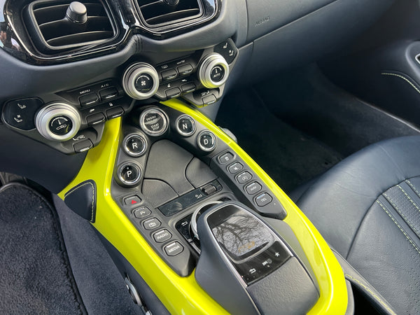 2019 Aston Martin Vantage 2D Coupe