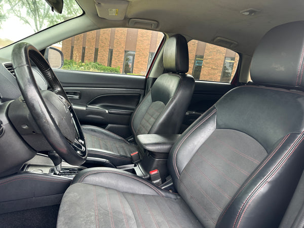 2018 Mitsubishi Outlander Sport 2.4 SE 4D SUV