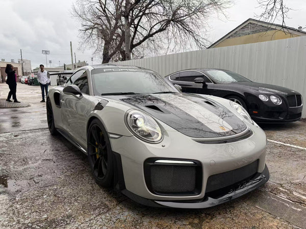 2018 Porsche 911 GT2 RS 2D Coupe