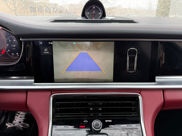 2018 Porsche Panamera 4 4D Hatchback