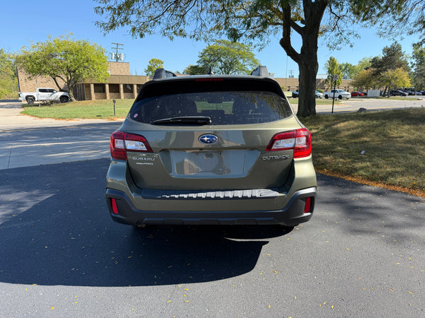 2019 Subaru Outback 2.5i Premium 4D Wagon