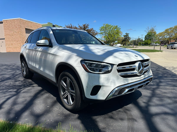 2021 Mercedes-Benz GLC 300 4MATIC 4D SUV