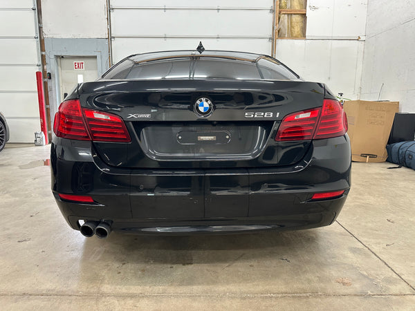 2016 BMW 528i xDrive 4D Sedan