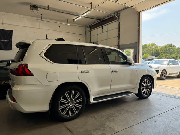 2016 Lexus LX 570 4D SUV