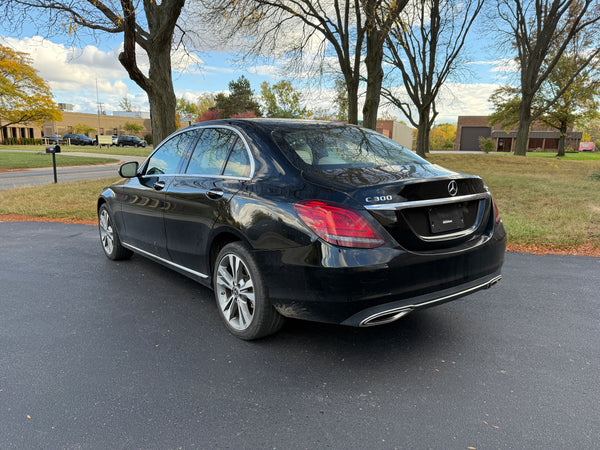2020 Mercedes-Benz C300 4MATIC 4D Sedan