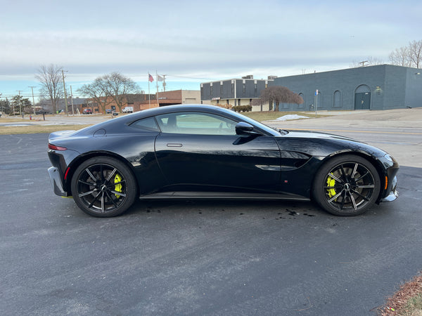 2019 Aston Martin Vantage 2D Coupe