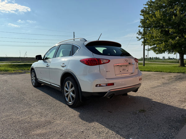 2017 INFINITI QX50 4D SUV