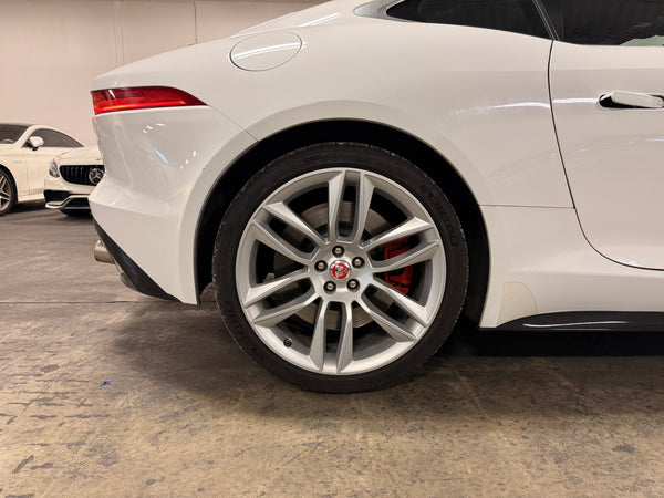 2015 Jaguar F-Type R 2D Coupe