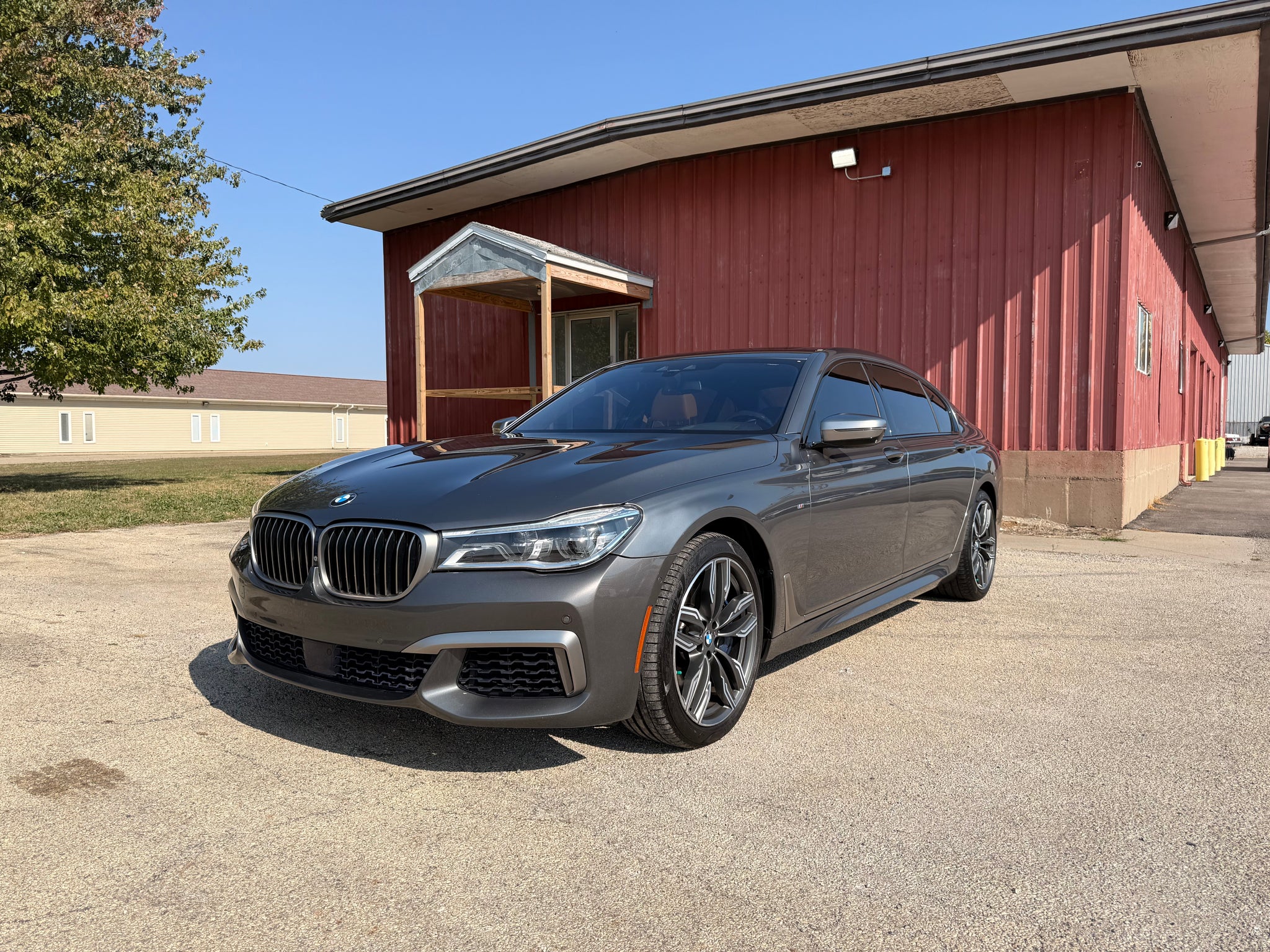 2017 BMW M760 xDrive 4D Sedan