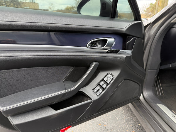 2016 Porsche Panamera 4D Hatchback