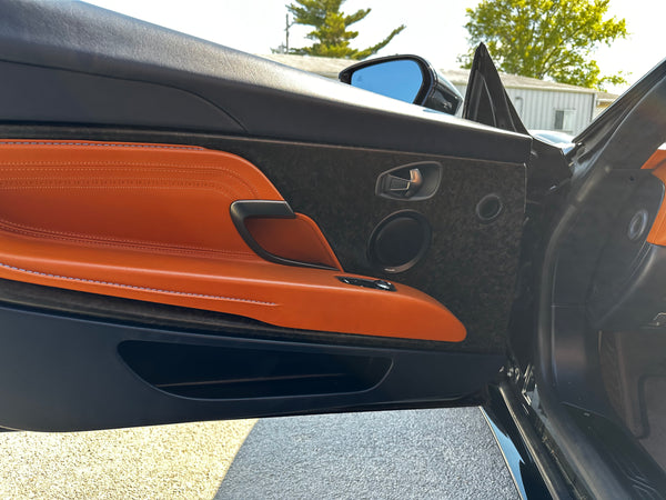 2019 Aston Martin DB11 Volante V8 2D Coupe