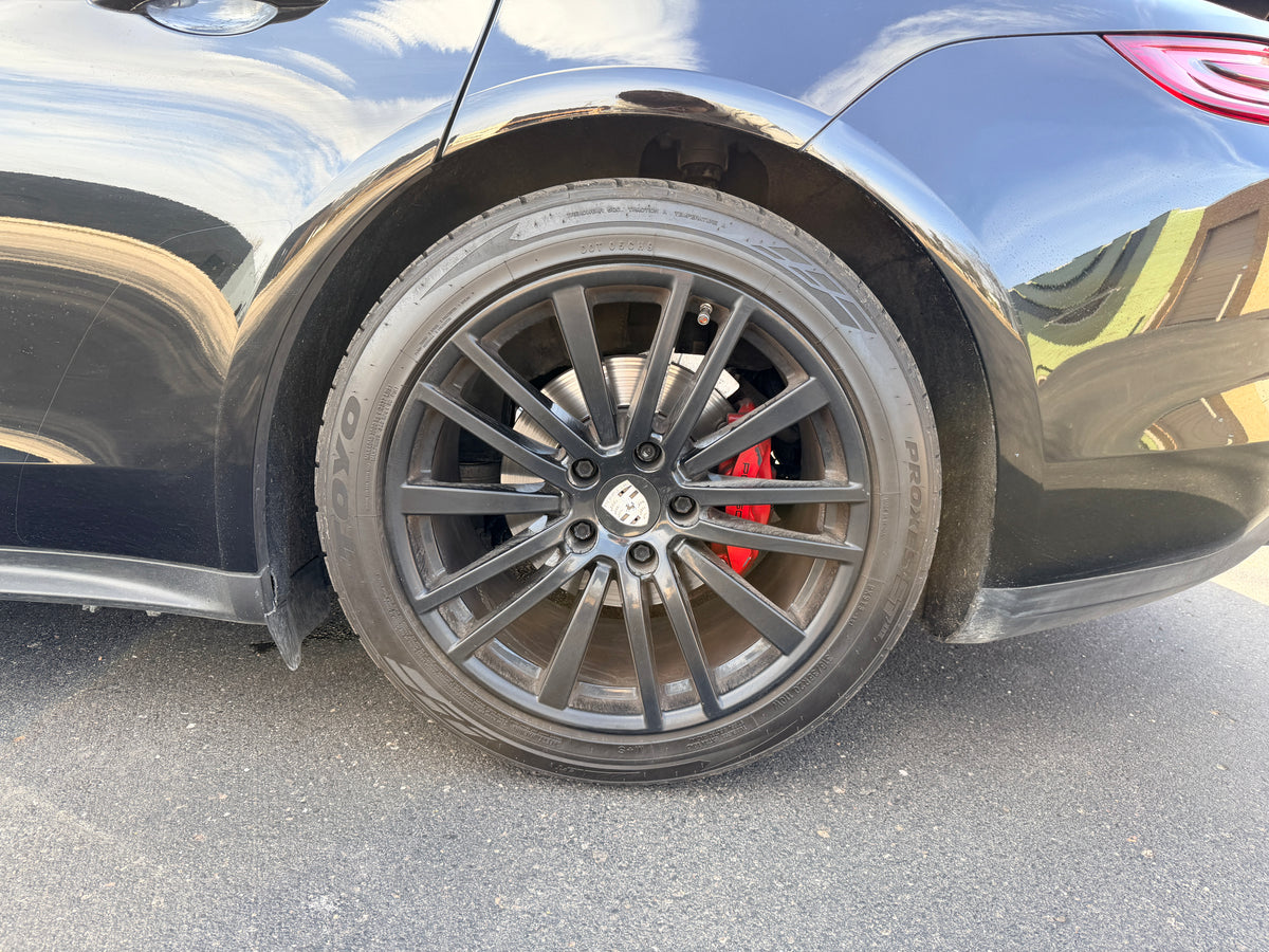 2018 Porsche Panamera 4D Hatchback