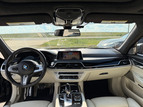20180BMW M760 xDrive 4D Sedan