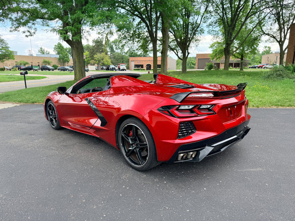 2021 Chevrolet Corvette Stingray Convertible 2LT 2D Conv