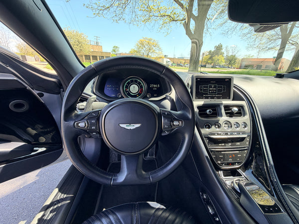 2018 Aston Martin DB11 V12 2D Coupe