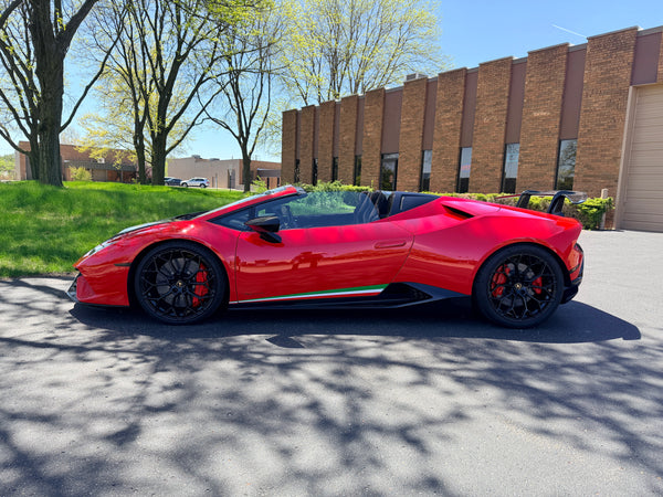 2018 Lamborghini Huracan Performante Spyder 2D Convertible