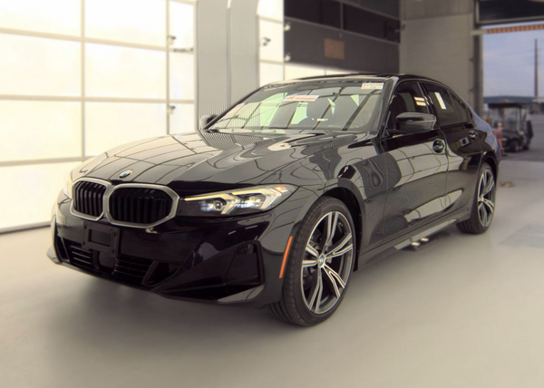2023 BMW 330i xDrive 4D Sedan