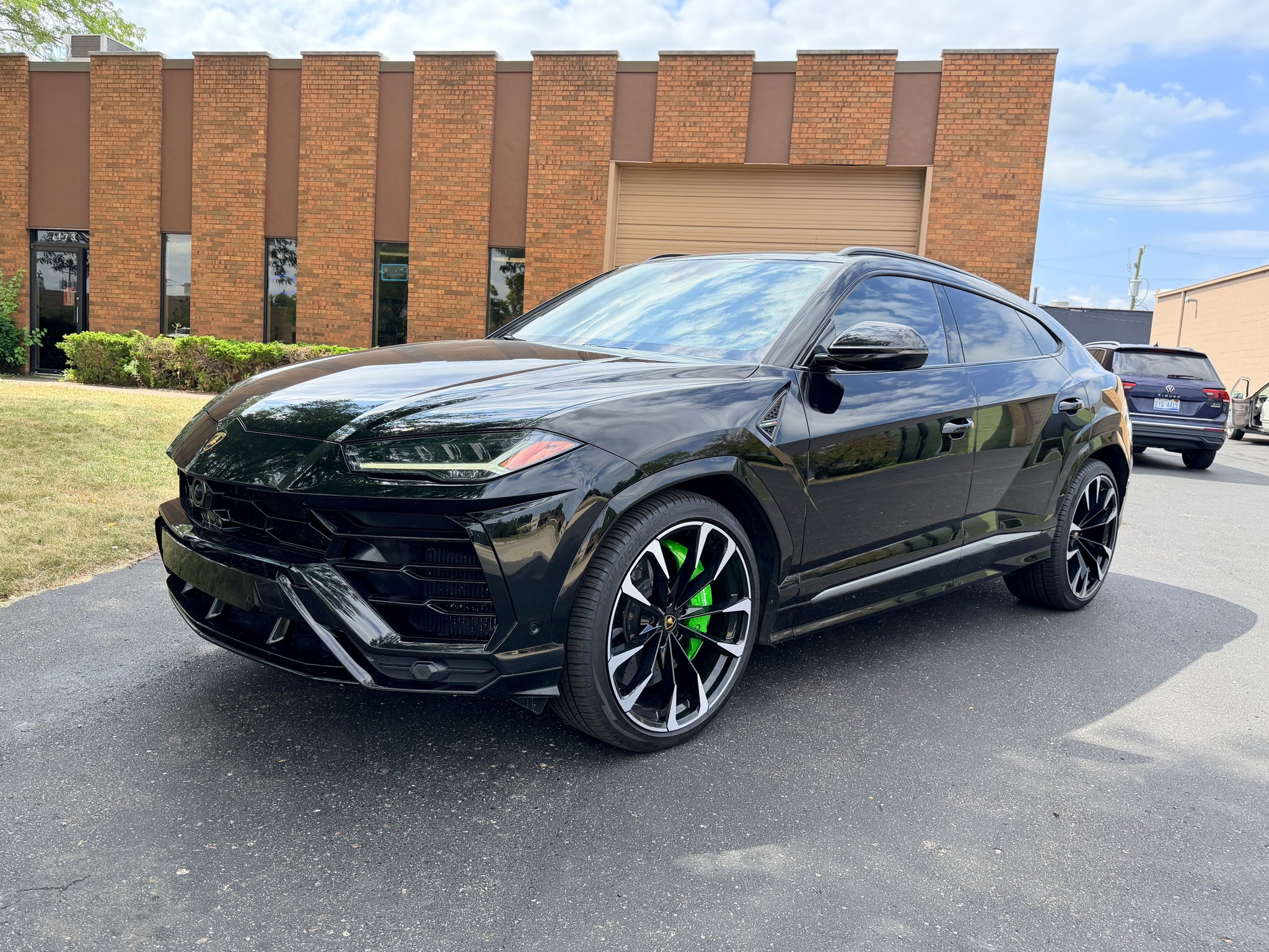 2019 Lamborghini Urus 4D SUV