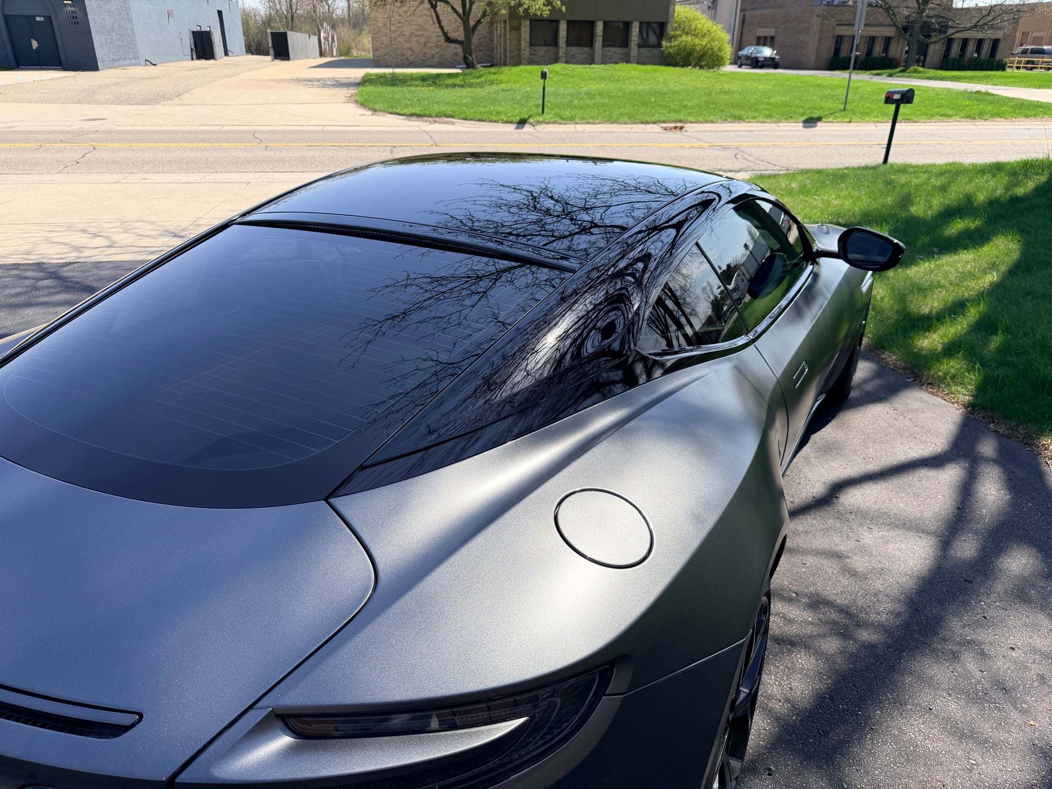 2019 Aston Martin DB11 V8 2D Coupe