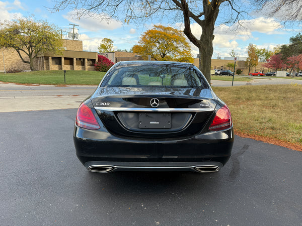2020 Mercedes-Benz C300 4MATIC 4D Sedan