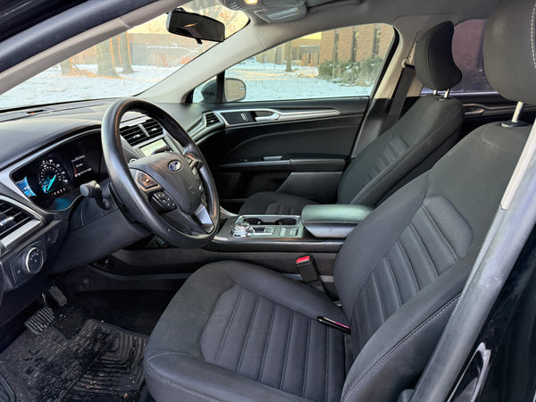 2018 Ford Fusion SE 4D Sedan