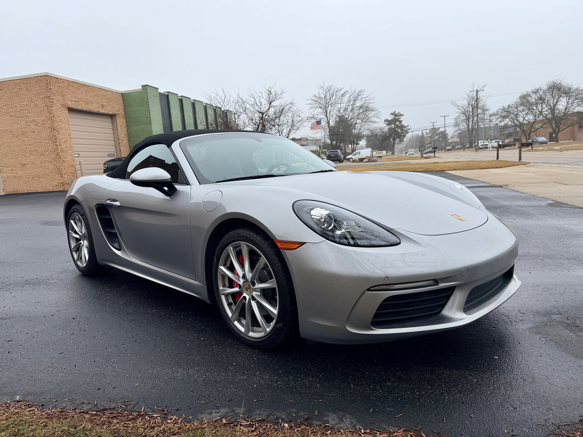 2019 Porsche 718 Boxster S Roadster 2D