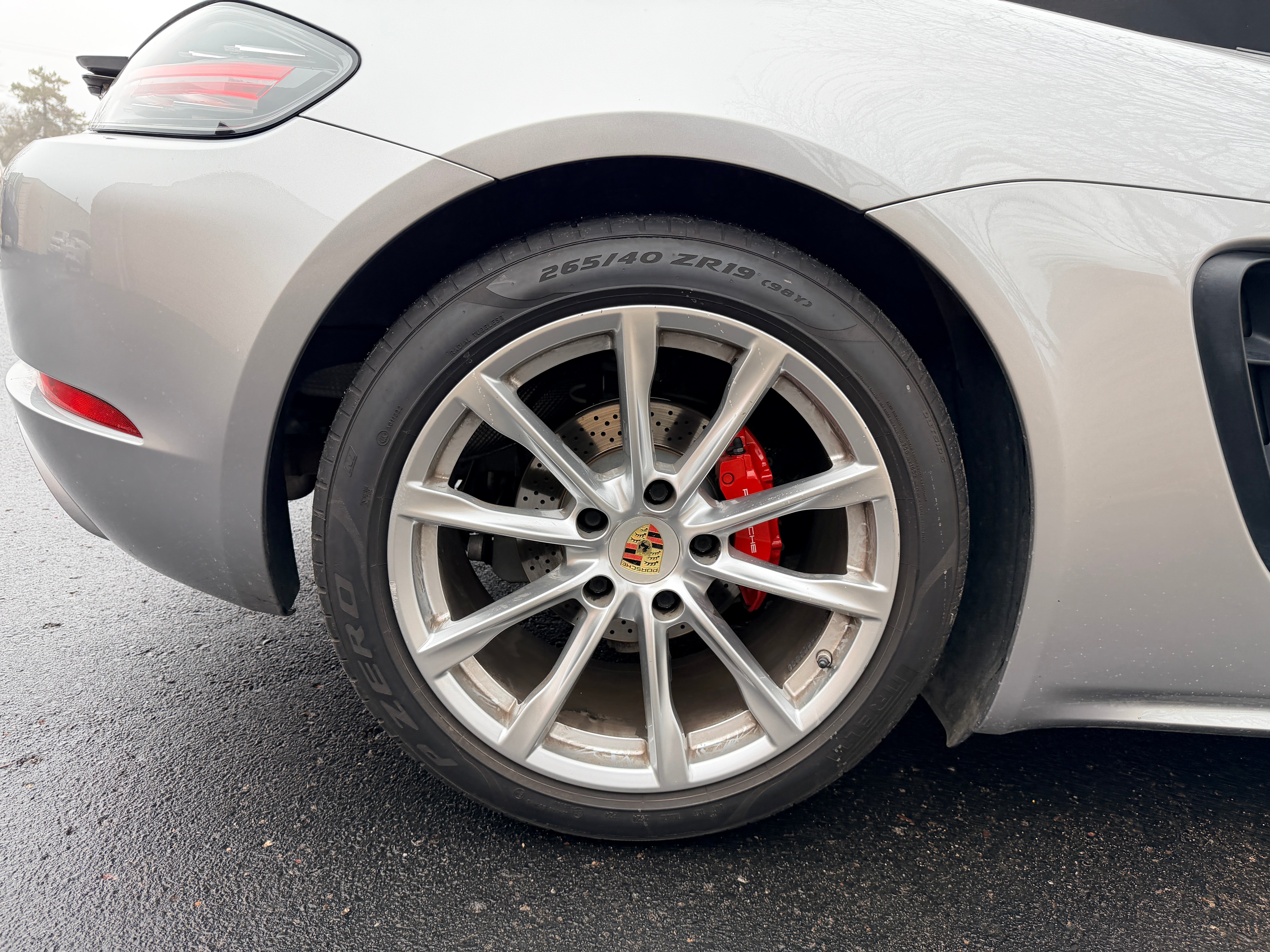 2019 Porsche 718 Boxster S Roadster 2D