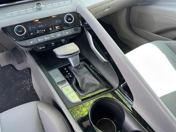 2023 Hyundai Elantra SEL 4D Sedan