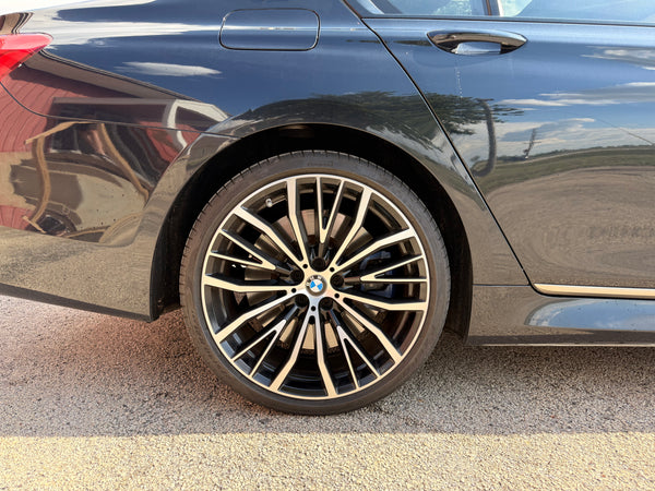 20180BMW M760 xDrive 4D Sedan