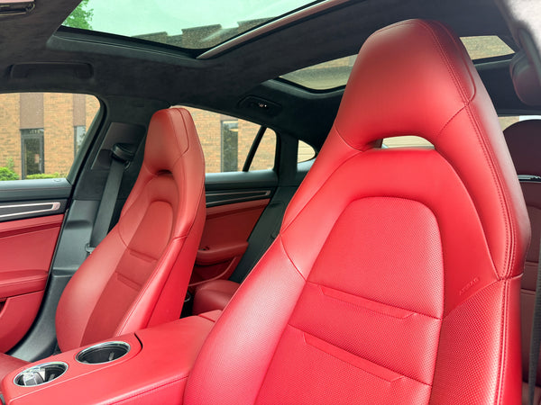 2022 Porsche Panamera GTS 4D Hatchback