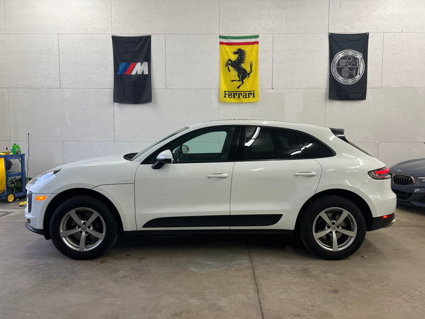 2020 Porsche Macan 4D SUV