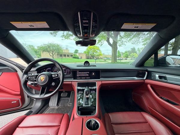 2022 Porsche Panamera GTS 4D Hatchback