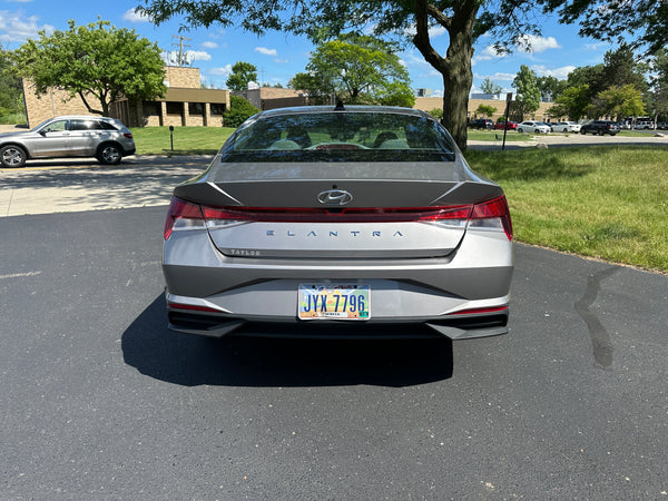 2023 Hyundai Elantra SEL 4D Sedan