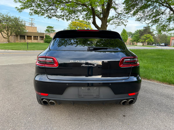 2015 Porsche Macan S 4D SUV