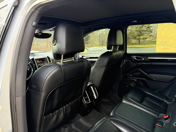 2016 Porsche Cayenne 4D SUV