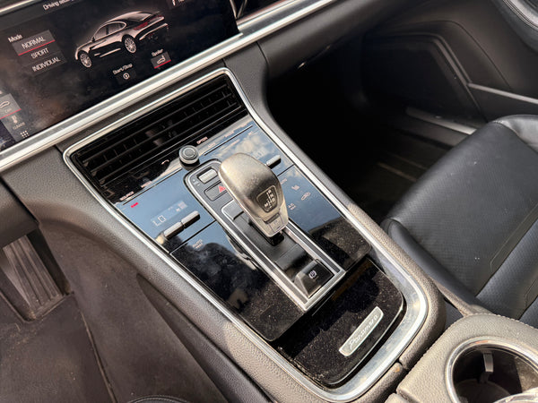 2018 Porsche Panamera 4 4D
