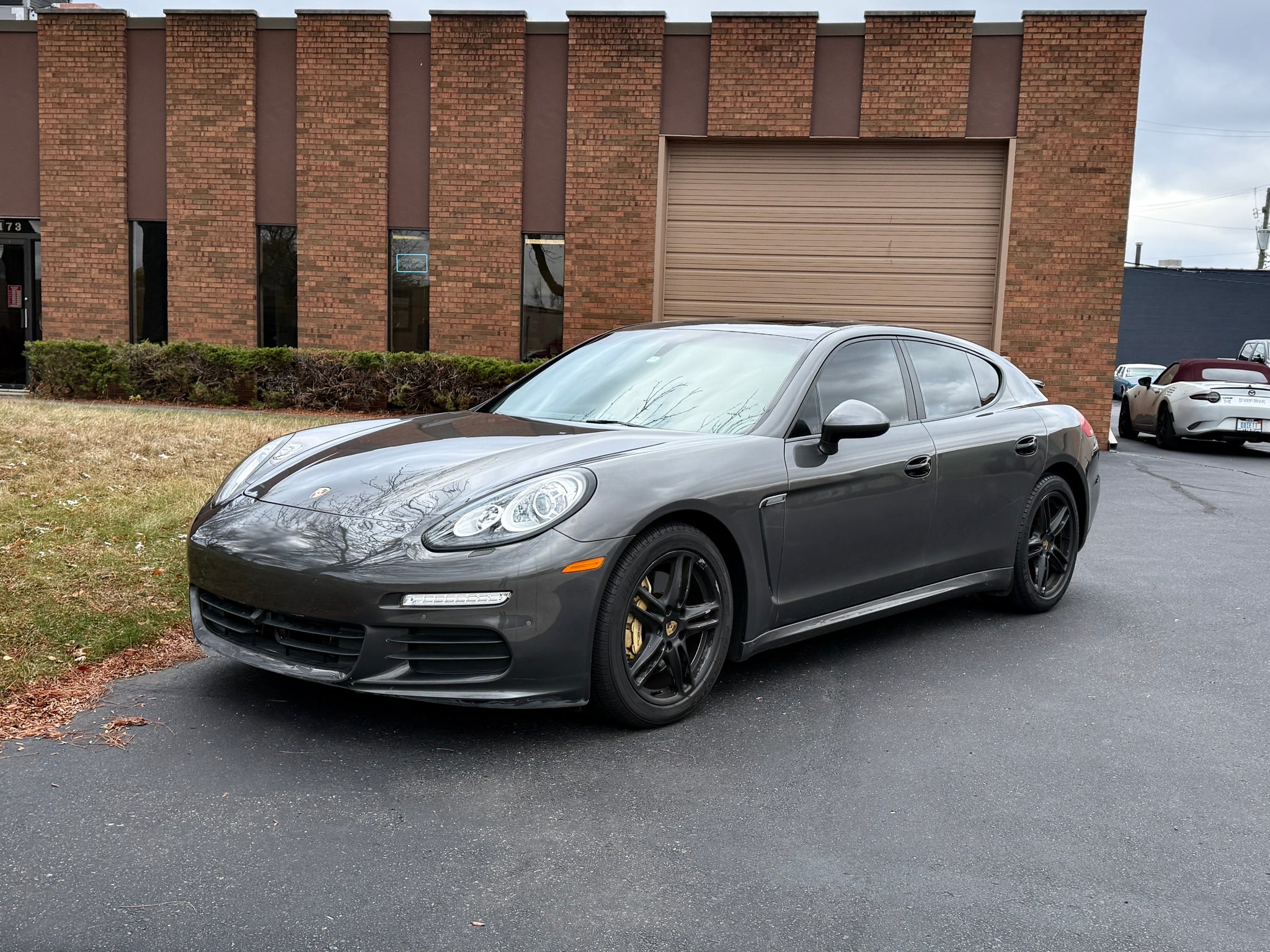 2016 Porsche Panamera 4D Hatchback