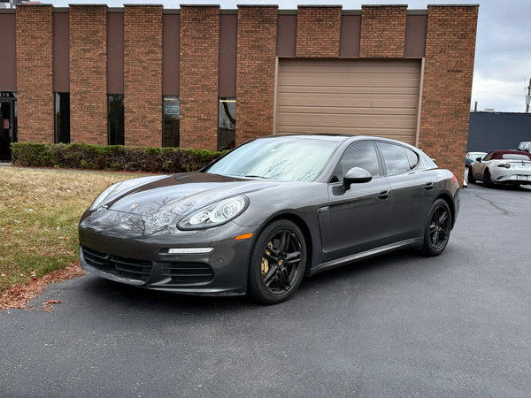 2016 Porsche Panamera 4D Hatchback