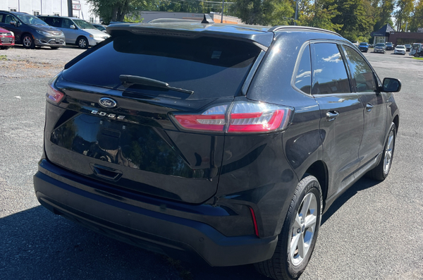 2021 Ford Edge SE 4D SUV