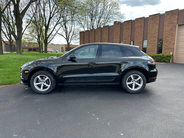 2020 Porsche Macan 4D SUV
