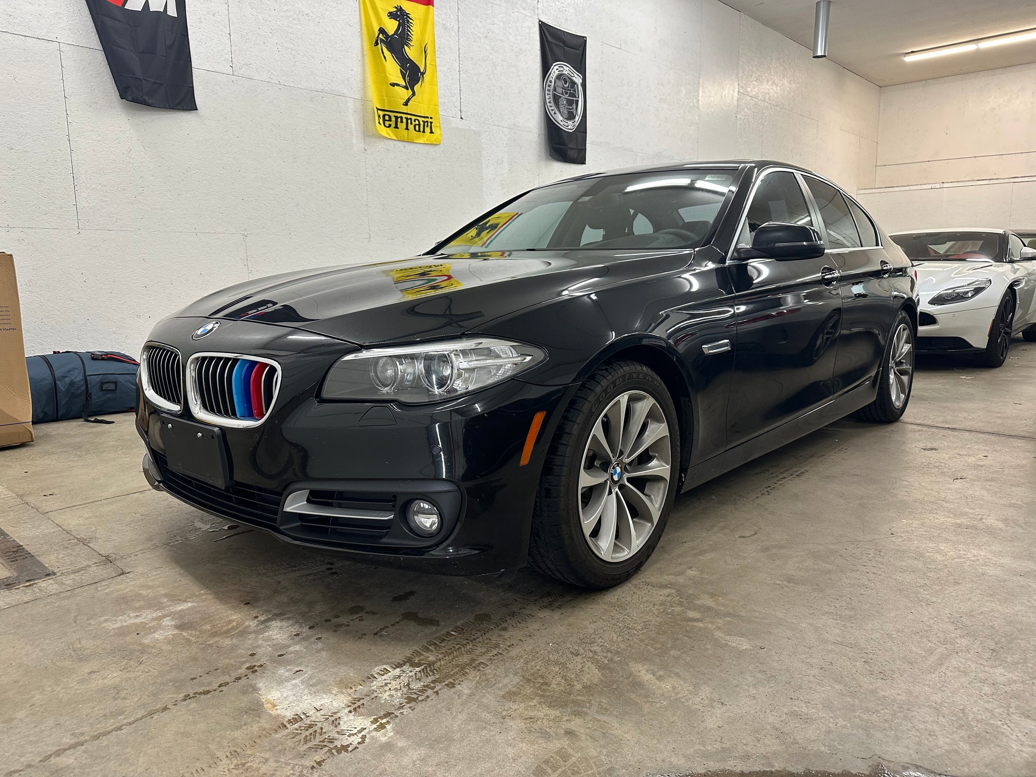 2016 BMW 528i xDrive 4D Sedan