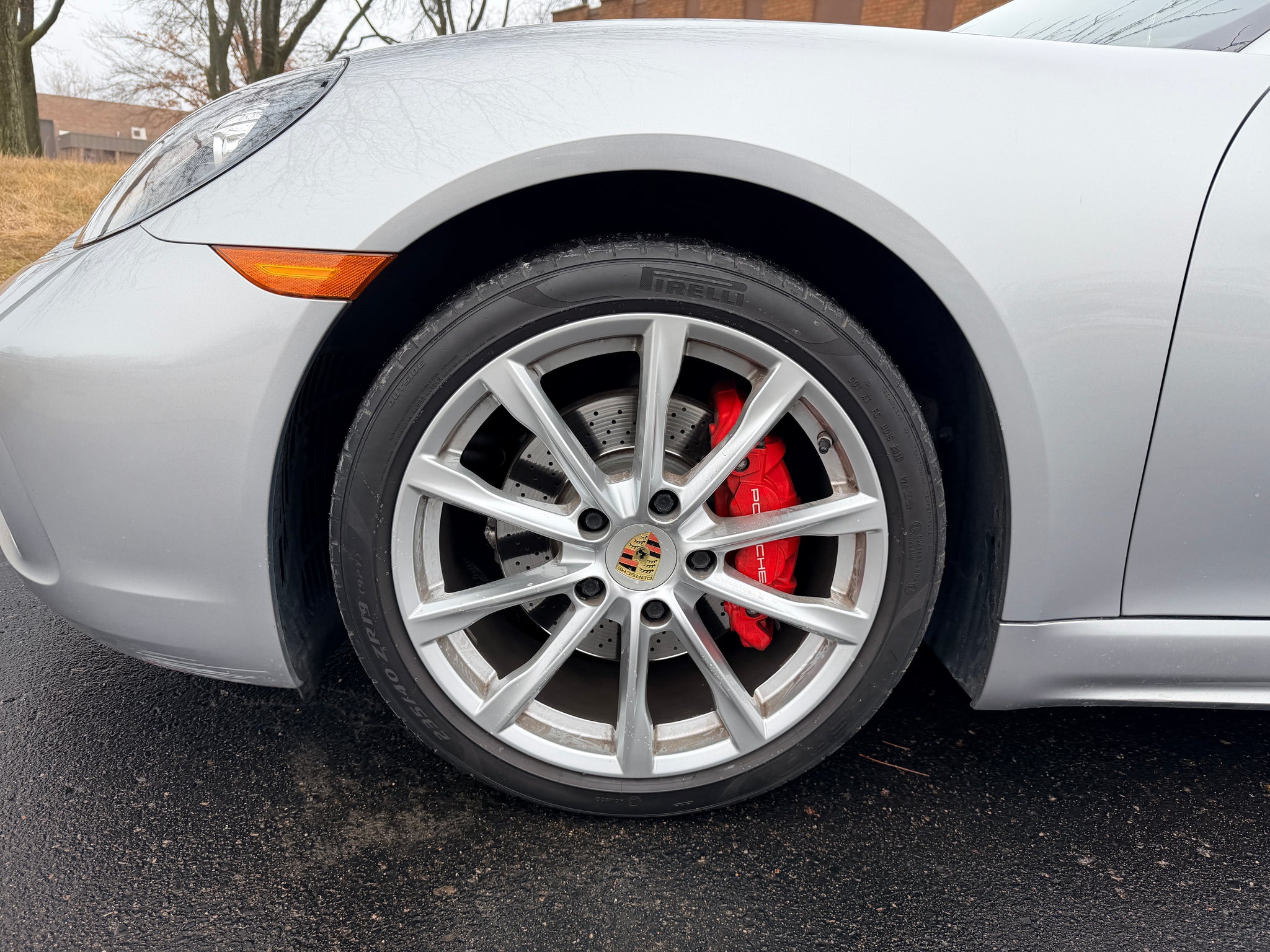 2019 Porsche 718 Boxster S Roadster 2D