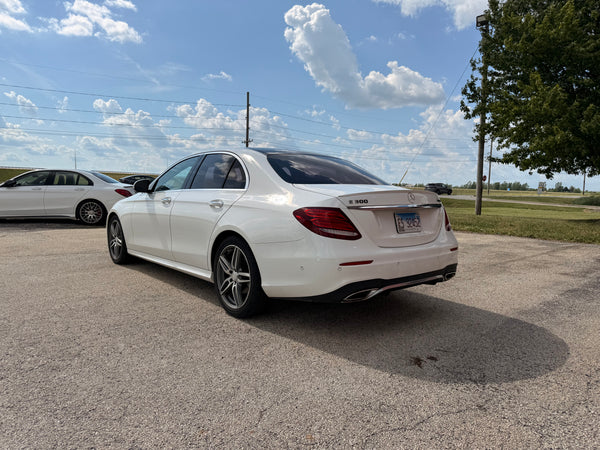 2017 Mercedes-Benz E300 4MATIC 4D Sedan