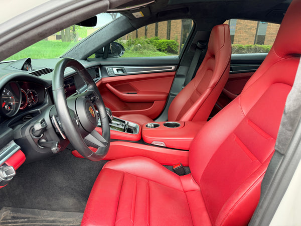 2022 Porsche Panamera GTS 4D Hatchback