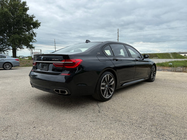 2018 BMW M760 xDrive 4D Sedan
