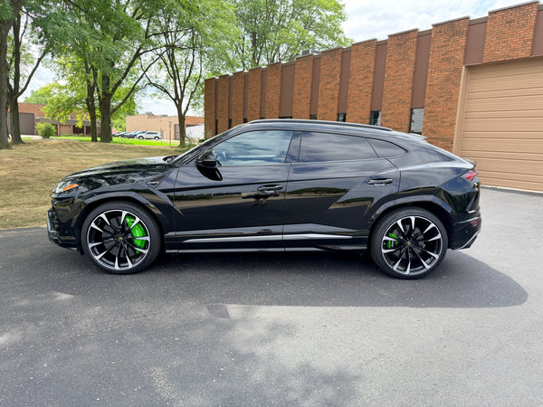 2019 Lamborghini Urus 4D SUV